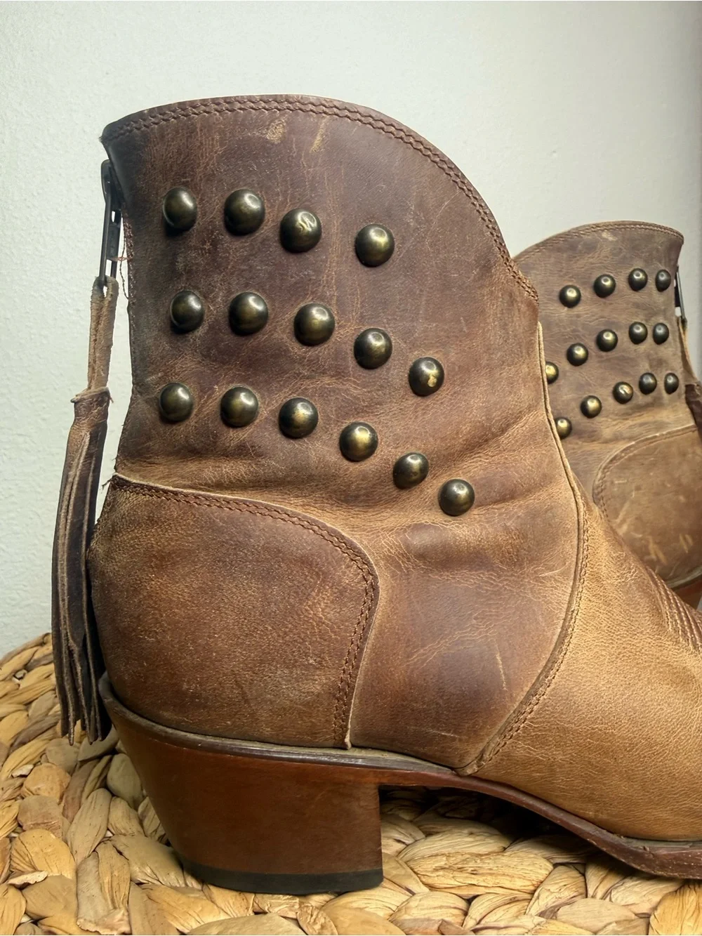 Shyanne Boots Western Studded Grommets Tassel Zip Ankle Brown leather Cowgirl